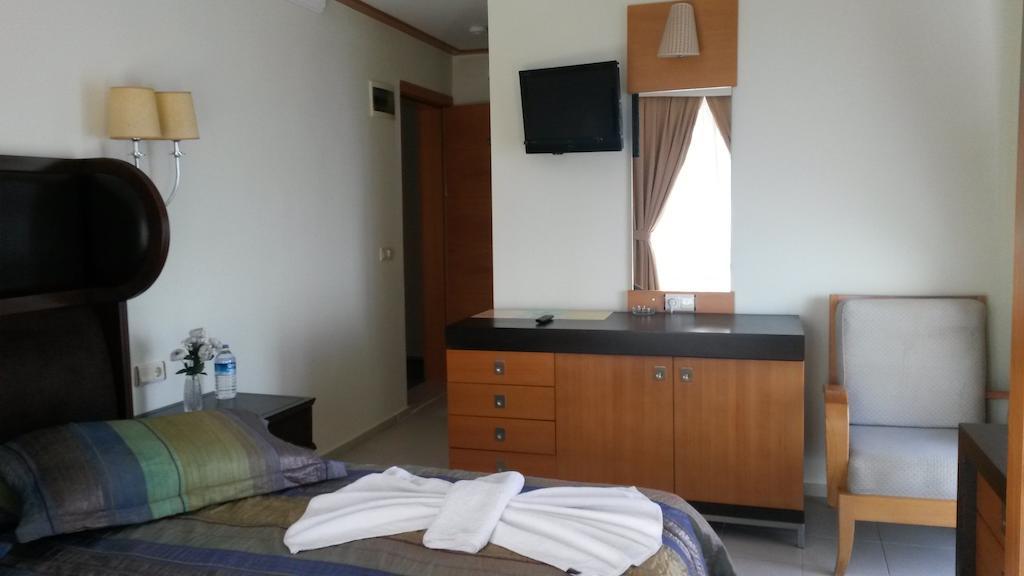 Yali Hotel Сиде Екстериор снимка