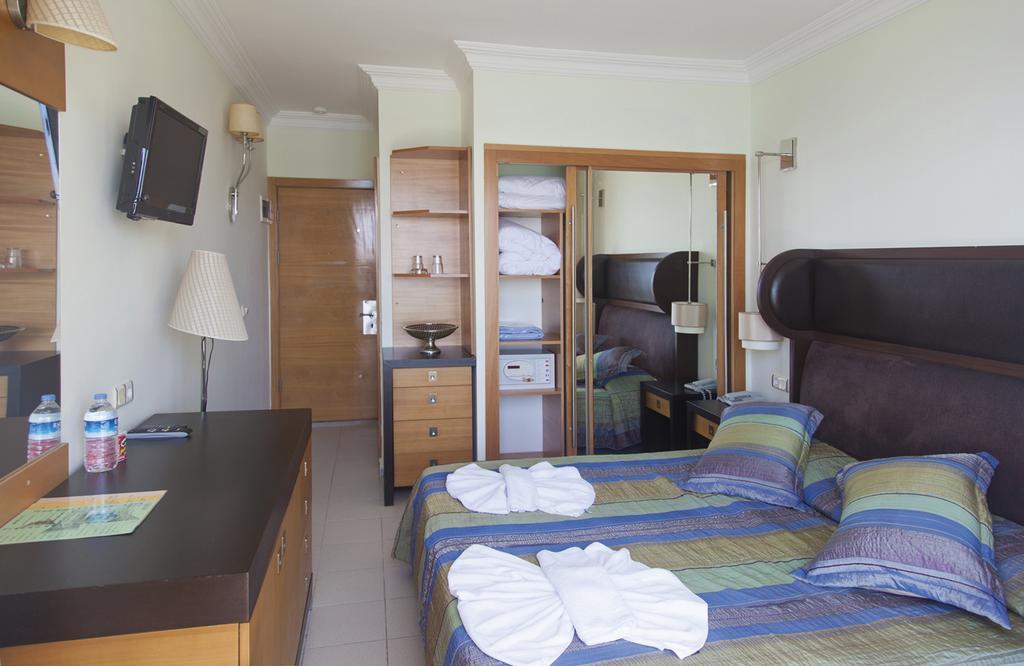 Yali Hotel Сиде Екстериор снимка