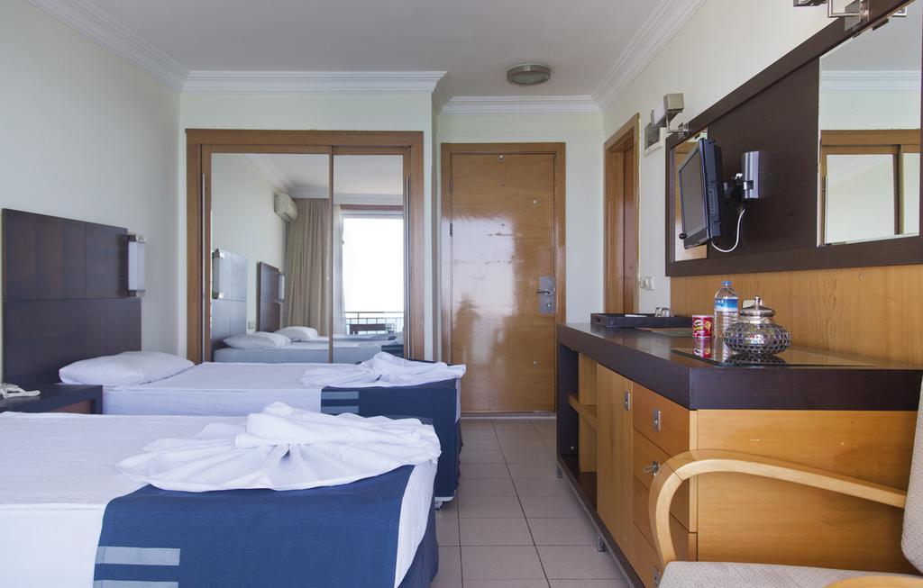 Yali Hotel Сиде Екстериор снимка