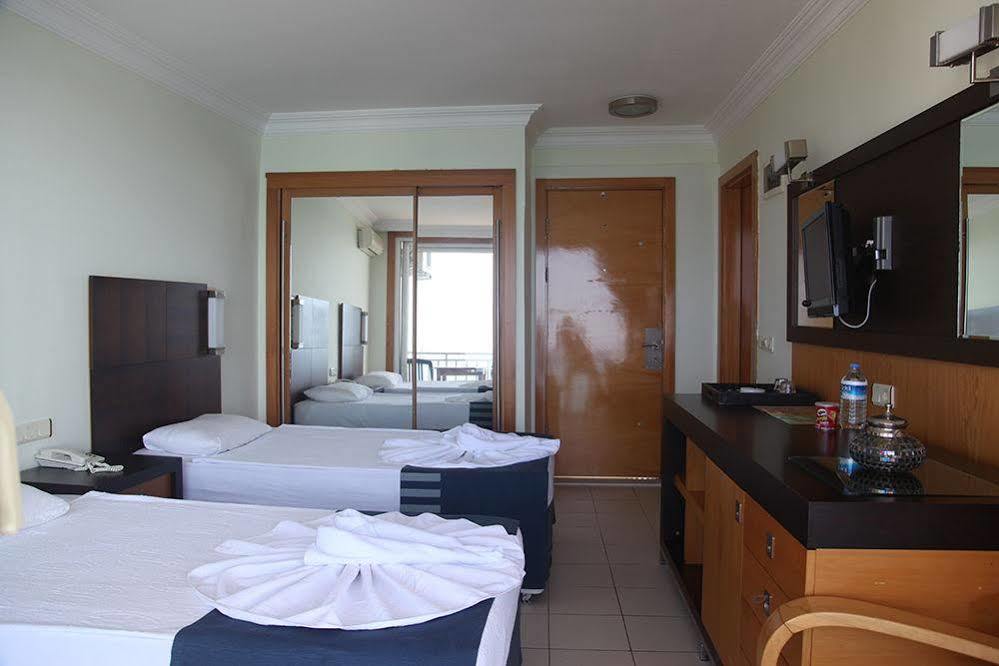Yali Hotel Сиде Екстериор снимка