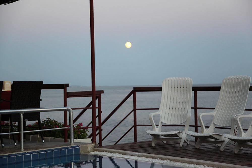Yali Hotel Сиде Екстериор снимка